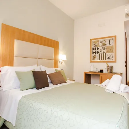 Hotel Sorrento City 3*