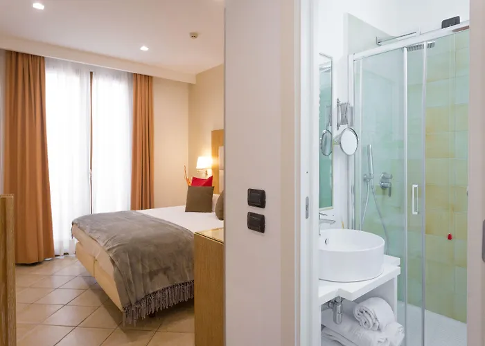 Hotel Sorrento City Hotel